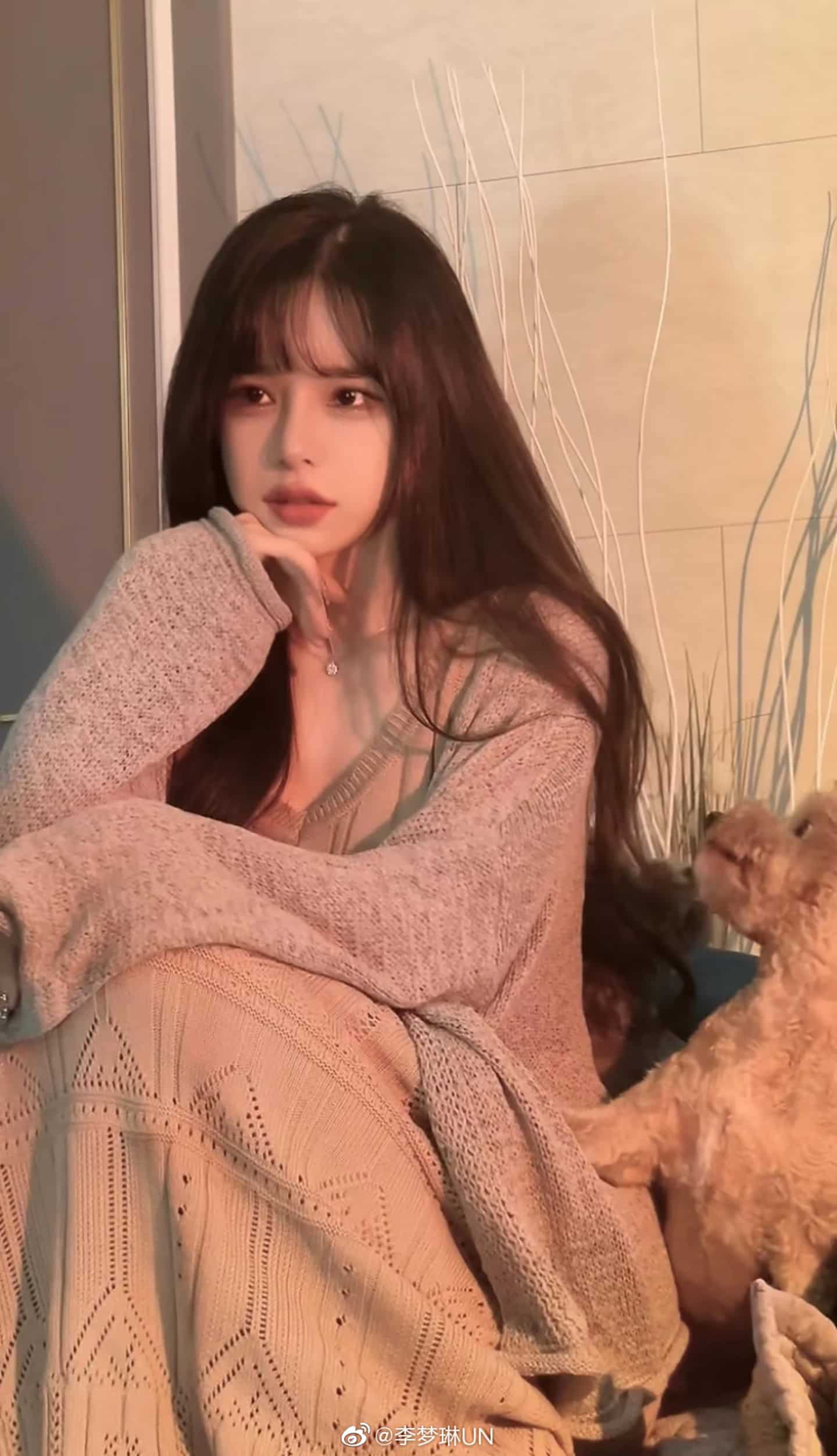 抖音 李梦琳UN 27套 微密圈写真图集视频下载 偶像派2098插图3 抖音 李梦琳UN 27套 微密圈写真图集视频下载 偶像派2098插图3